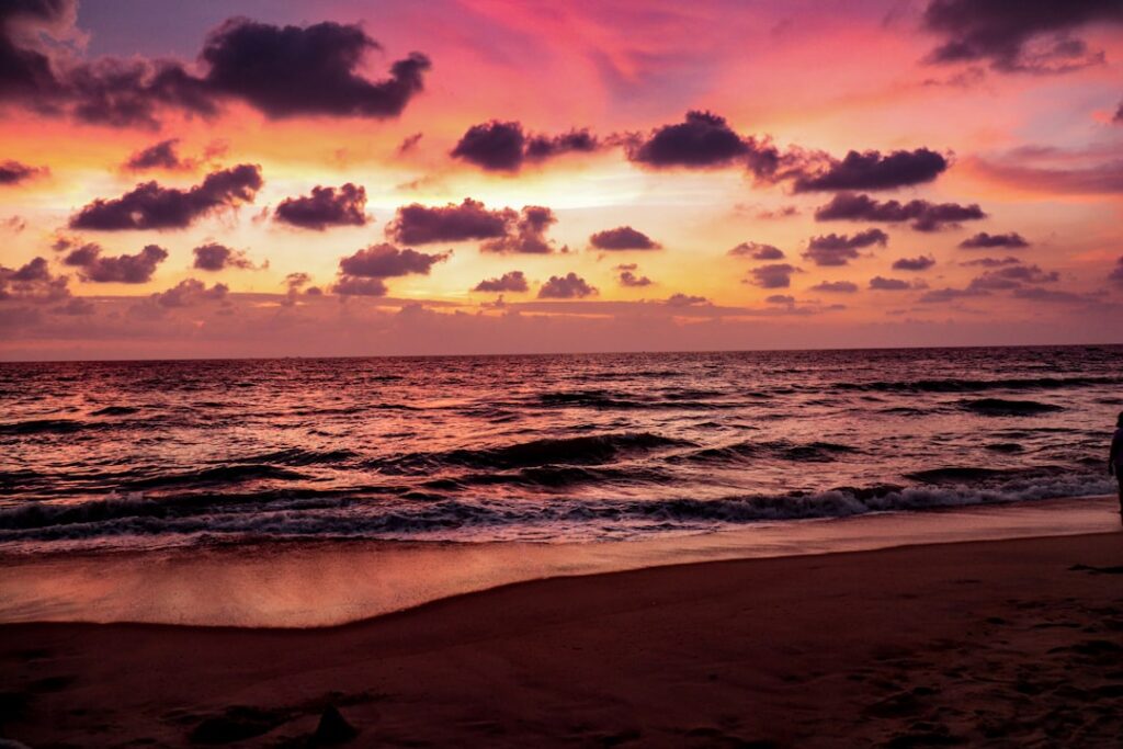 découvrez les plus belles plages du monde, idéales pour la détente, la baignade et les sports nautiques. profitez de conseils pour choisir votre prochaine destination en bord de mer et vivre des vacances inoubliables au soleil.