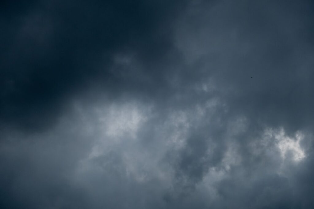 consultez les prévisions météo du jour : températures, conditions, pluie et ensoleillement. restez informé pour mieux planifier votre journée !