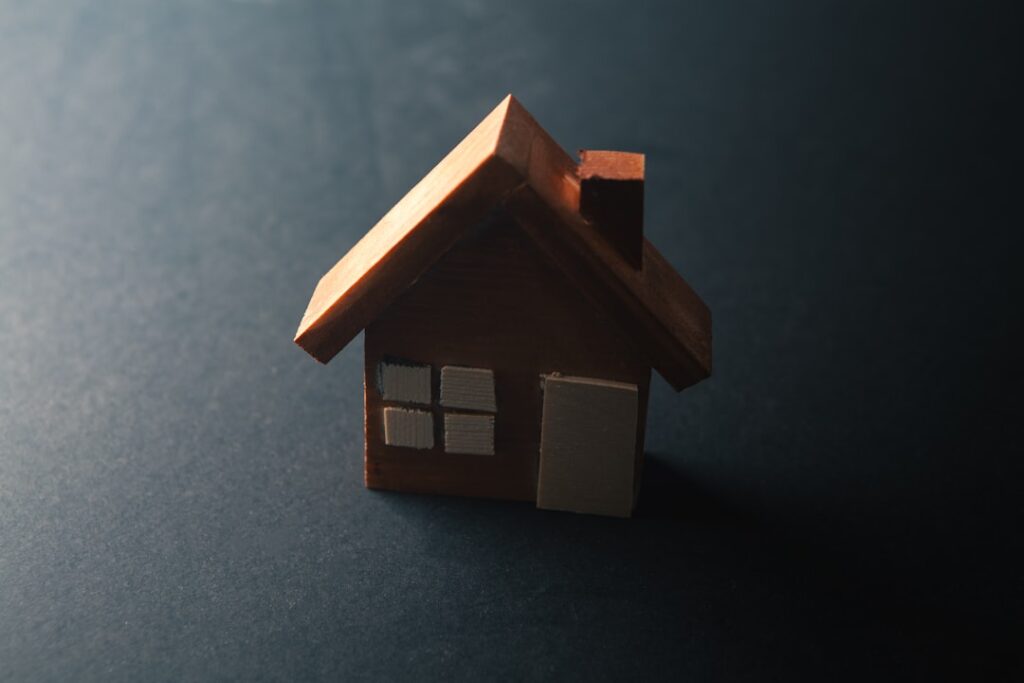 simulez votre prêt immobilier secondaire facilement et rapidement pour estimer vos mensualités et planifier votre projet d'achat.