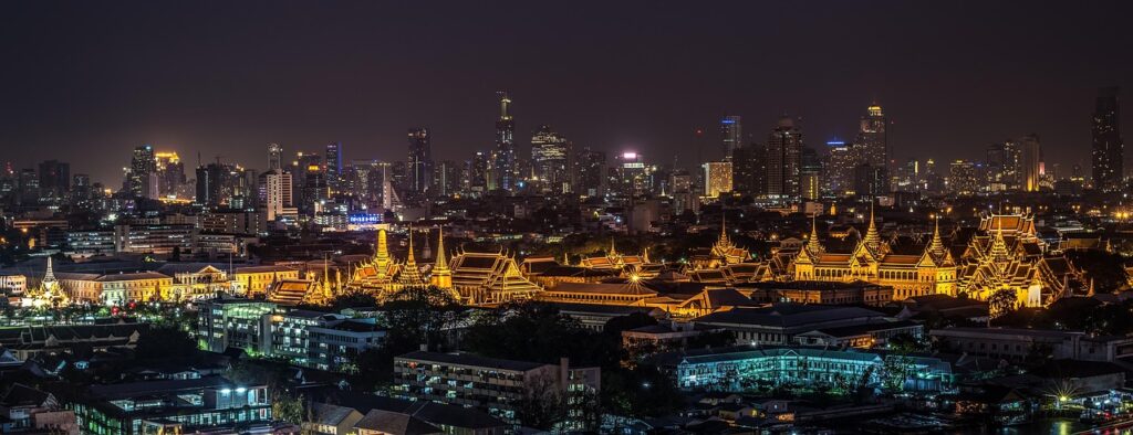découvrez le voyage en bus en thaïlande : conseils, itinéraires et astuces pour un transport économique et confortable à travers le pays.